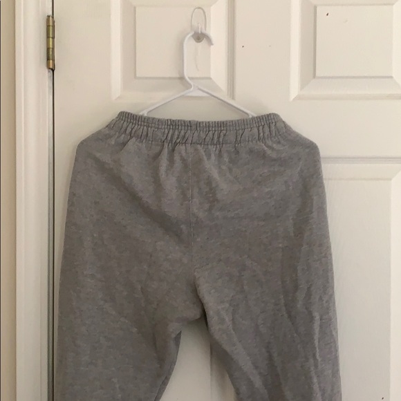 Men’s Champion joggers - Picture 2 of 3